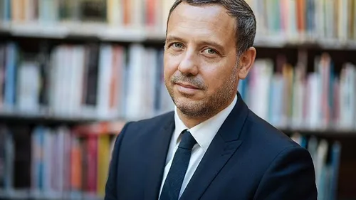 Le secrétaire d’Etat Adrien Taquet en déplacement ce lundi à Dijon 